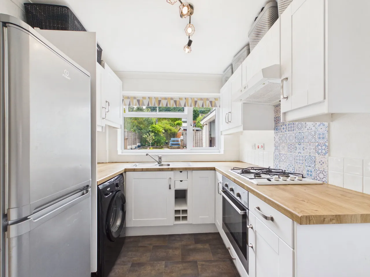Walker Crescent, St. Georges, TF2, photo 9