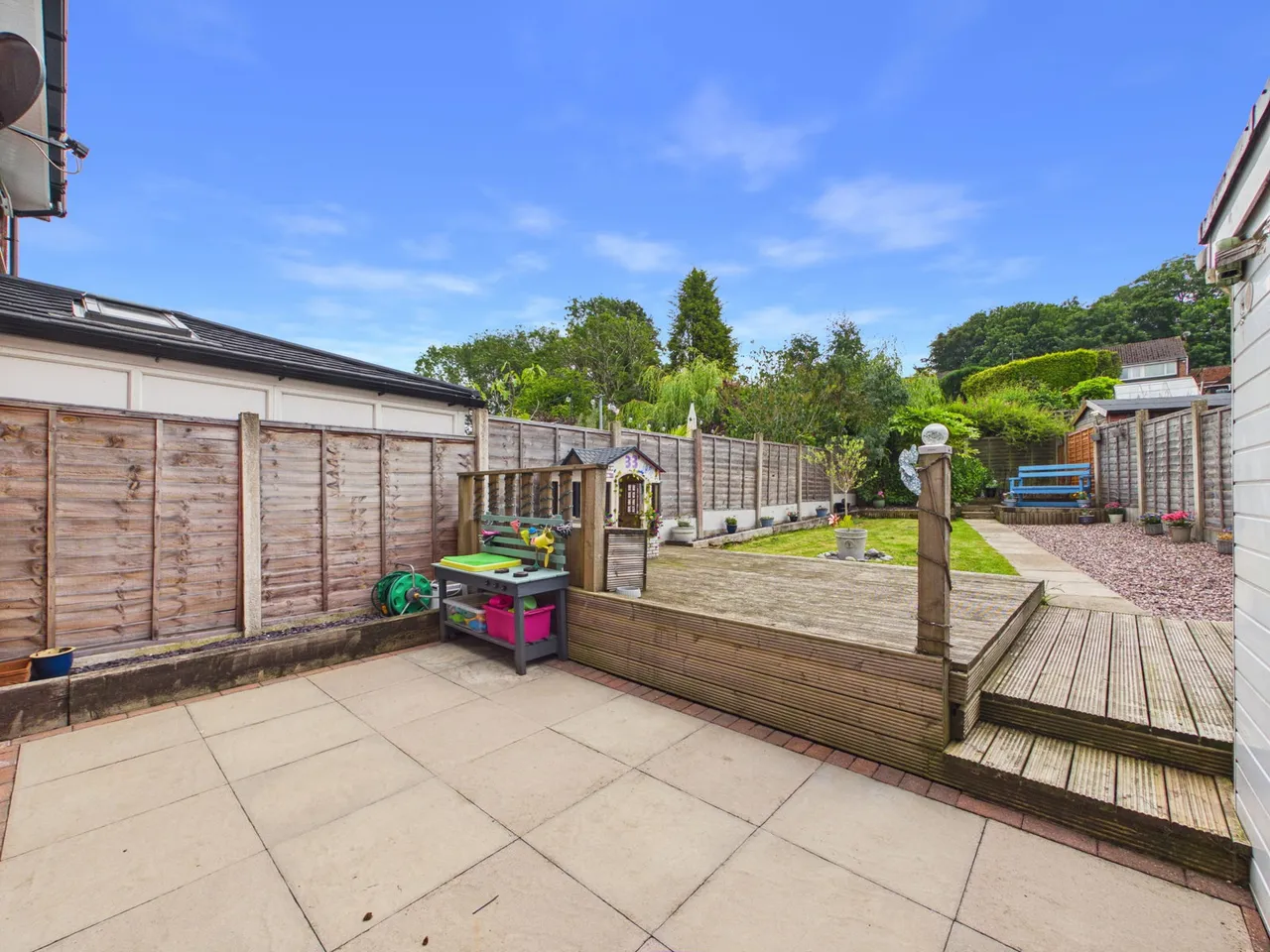 Walker Crescent, St. Georges, TF2, photo 17