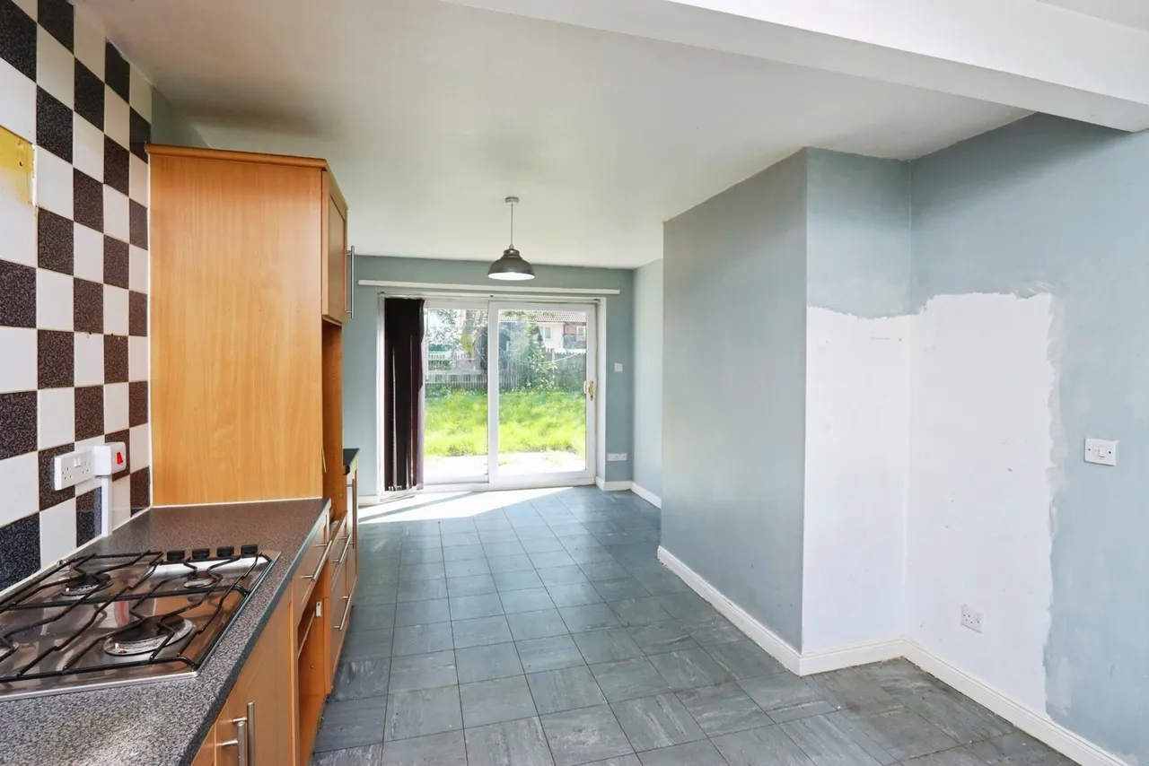 Wesley Avenue, Sheffield, S26, photo 13