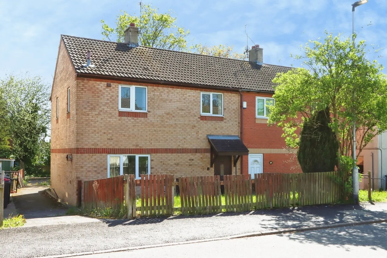 3 bed house for sale, Wesley Avenue, Sheffield, S26