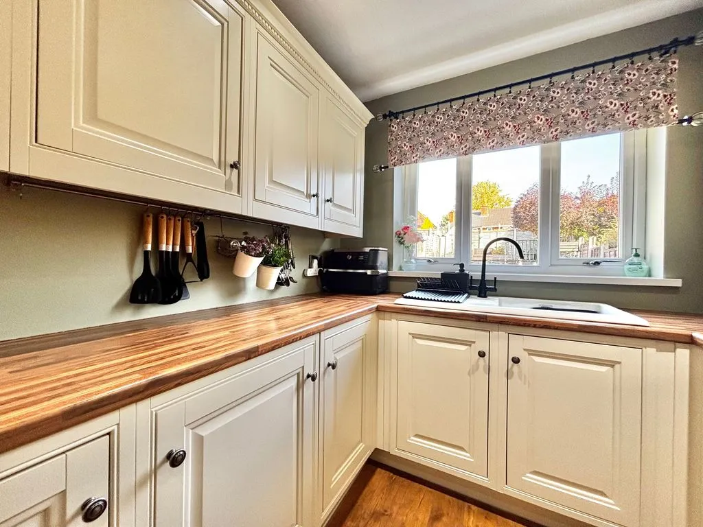 Grindleford Road, Great Barr, B42, photo 23