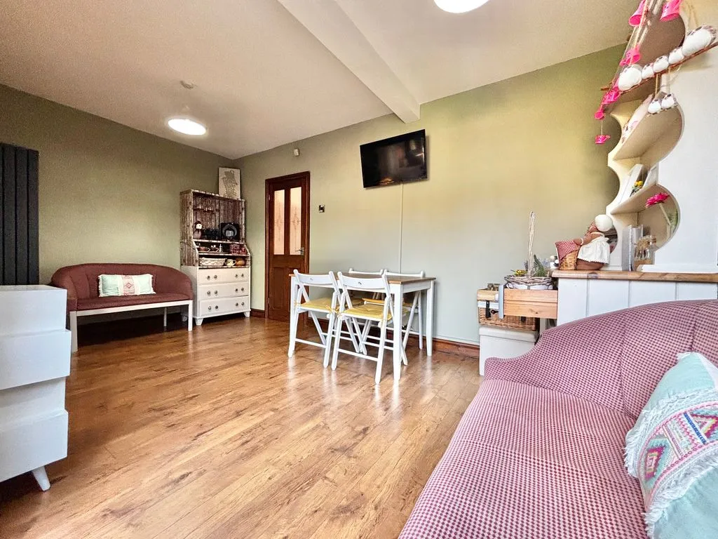 Grindleford Road, Great Barr, B42, photo 10