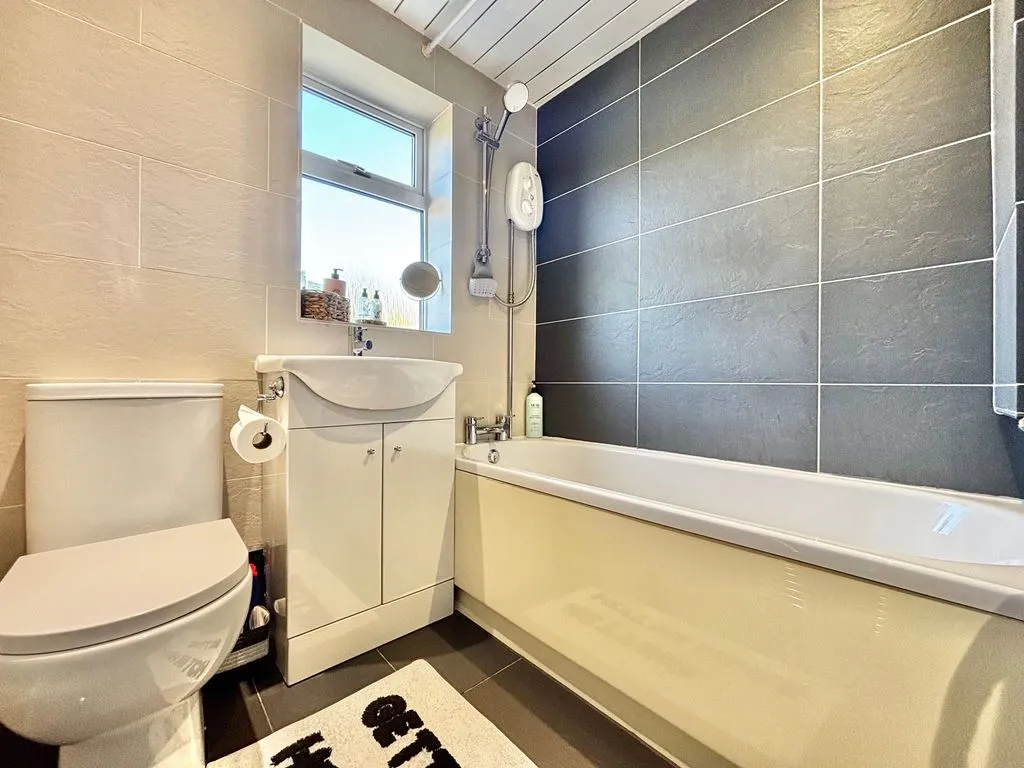 Grindleford Road, Great Barr, B42, photo 42