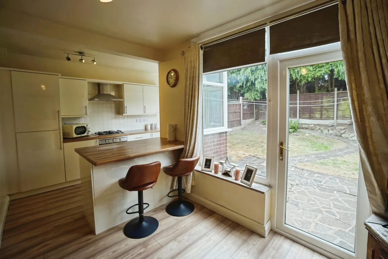 Oakham Drive, Dudley, DY2, photo 8