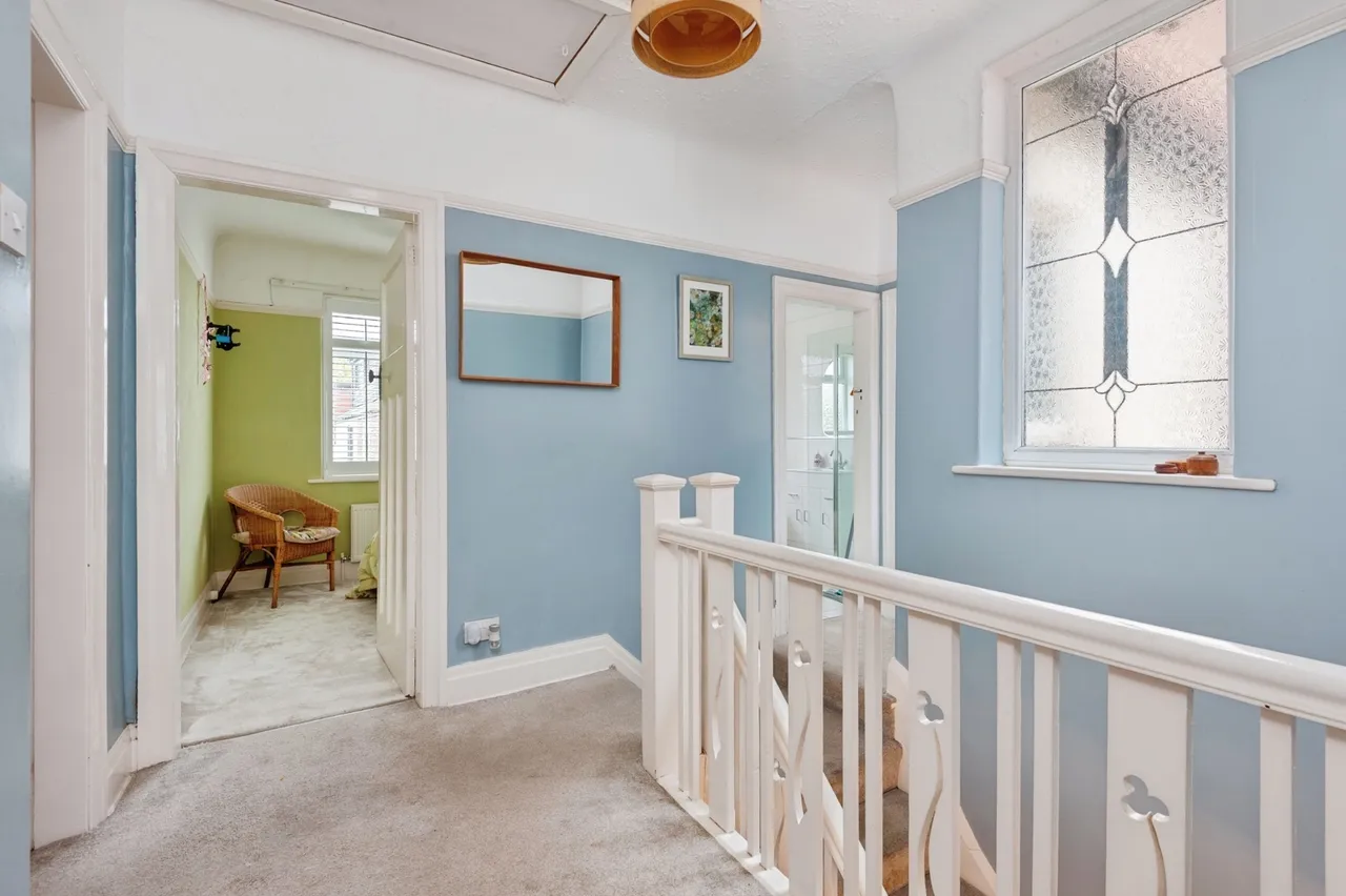 Aigburth Road, Liverpool, L19, photo 14