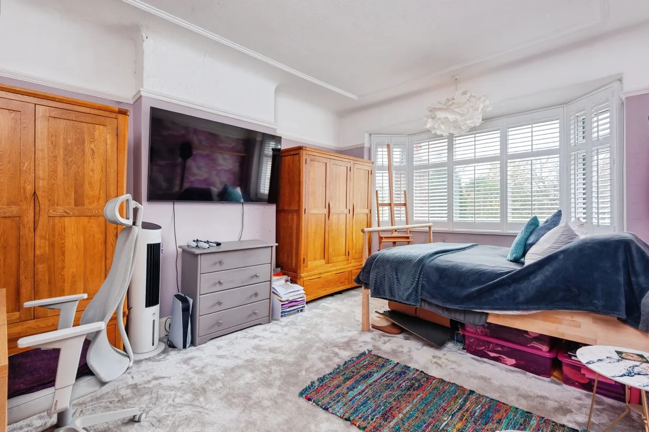 Aigburth Road, Liverpool, L19, photo 15
