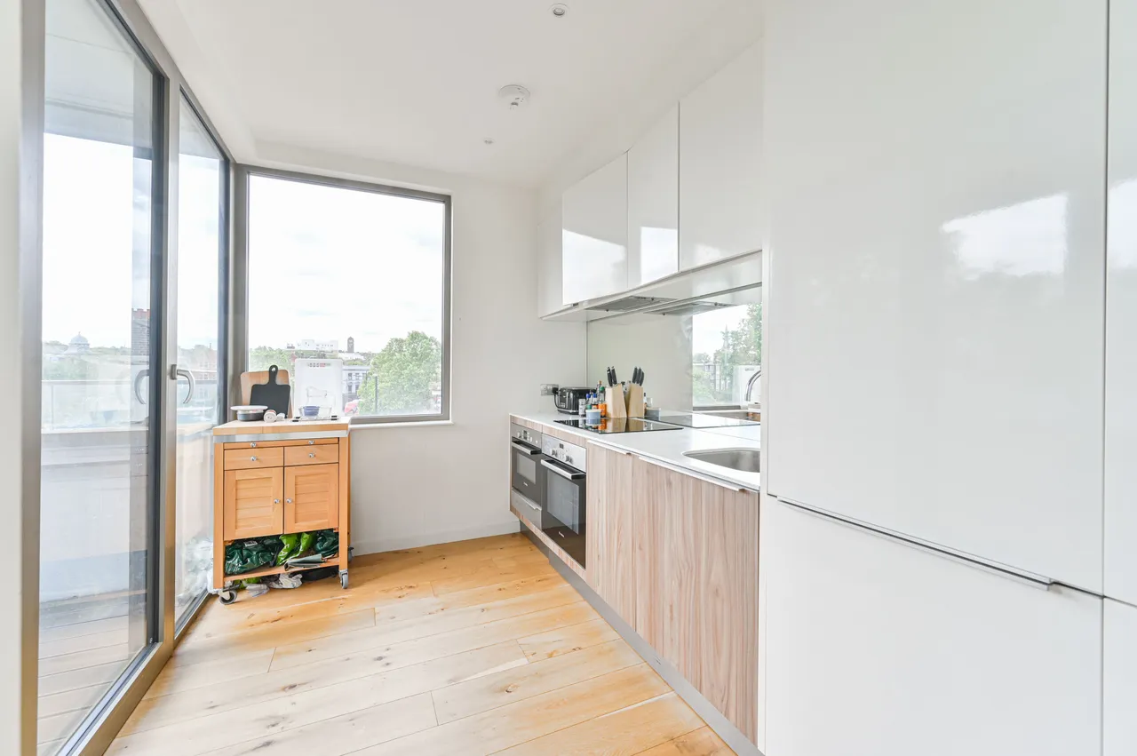 Apartment 308, 1 Camberwell Passage, London, photo 4