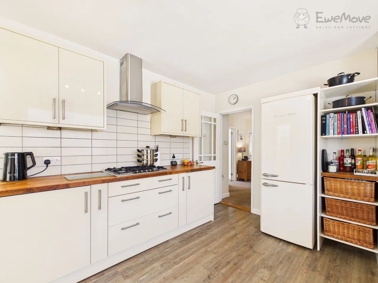 Poltimore Close, South Molton, EX36, photo 9