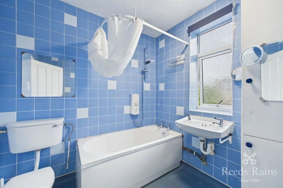 Whitehall Road, Leeds, West Yorkshire, LS12, photo 8