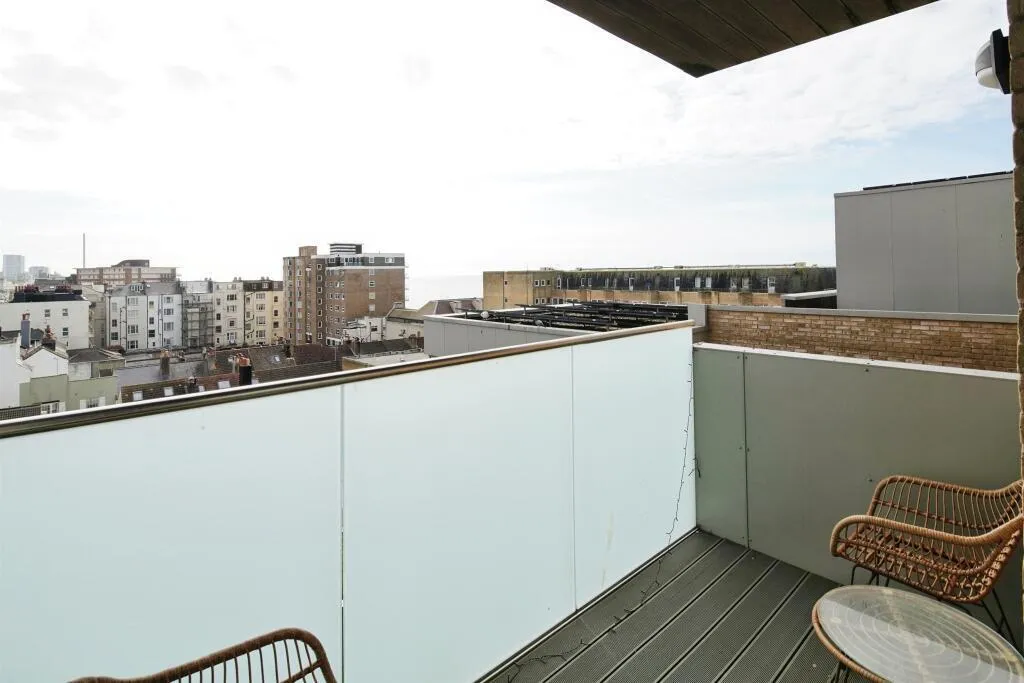 Kingsway, Hove, BN3, photo 2