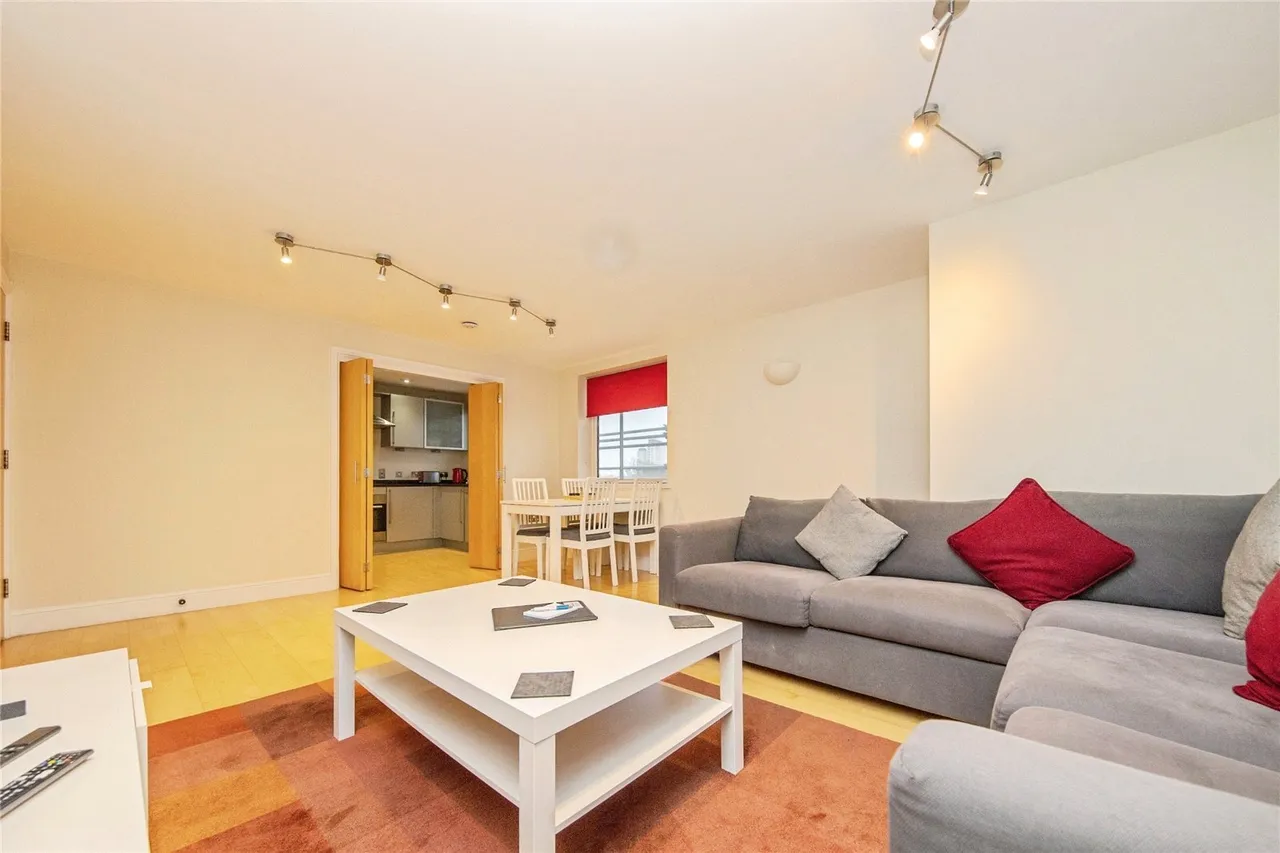 2 bed flat for sale — St. Nicholas Court, Ipswich, Suffolk, IP1