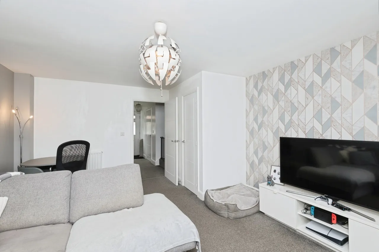 Albion Close, Houghton Le Spring, Tyne and Wear, DH4, photo 3