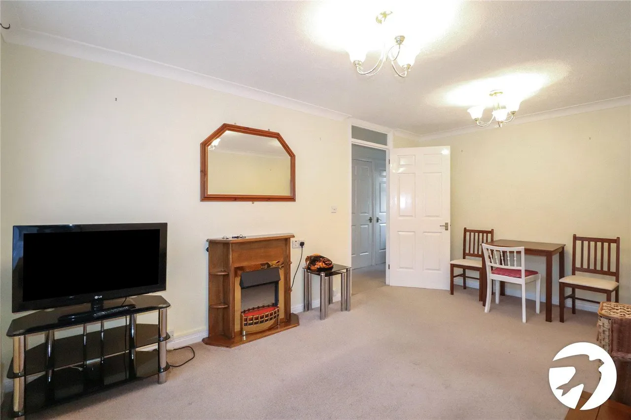 Erith Road, DA17, photo 10