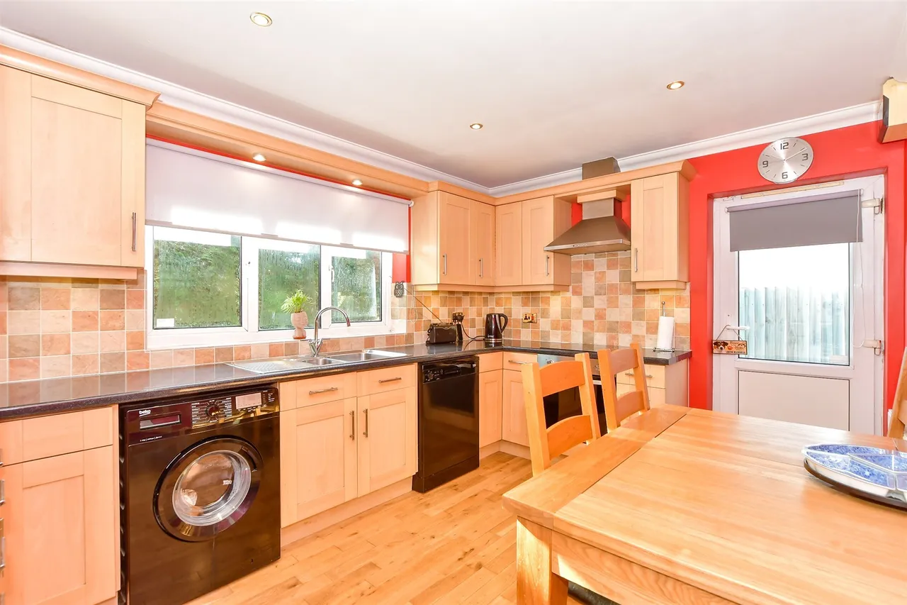 Well Road, Bognor Regis, PO21, photo 4