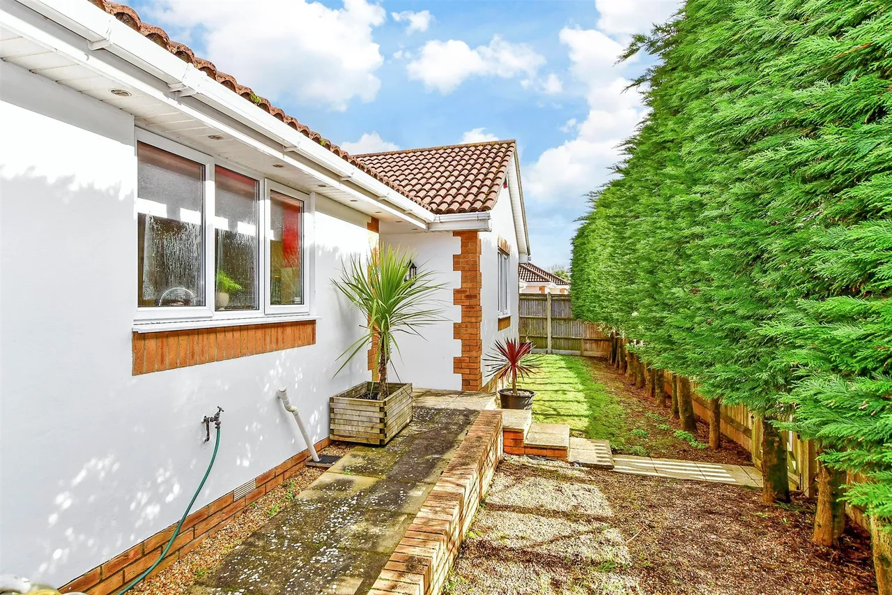 Well Road, Bognor Regis, PO21, photo 6