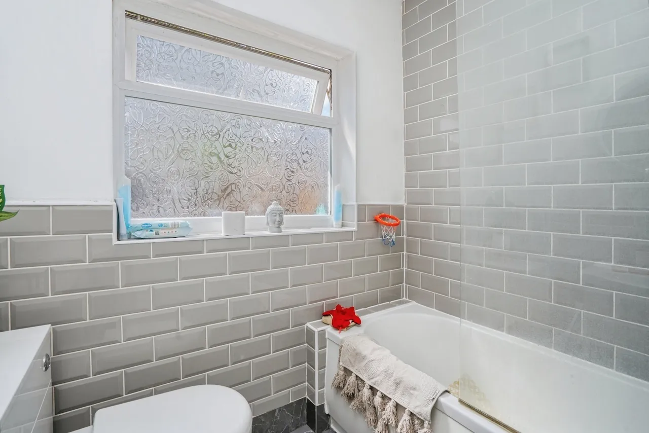 Jervis Road, Portsmouth, PO2, photo 11