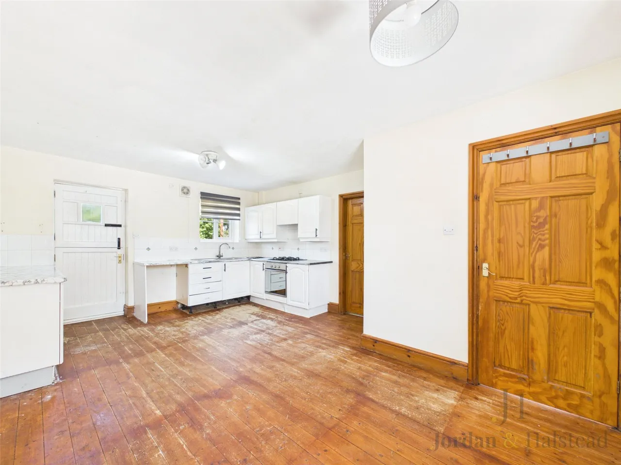 Poole Lane, Thornton-le-Moors, Chester, Cheshire, CH2 4JF, photo 5