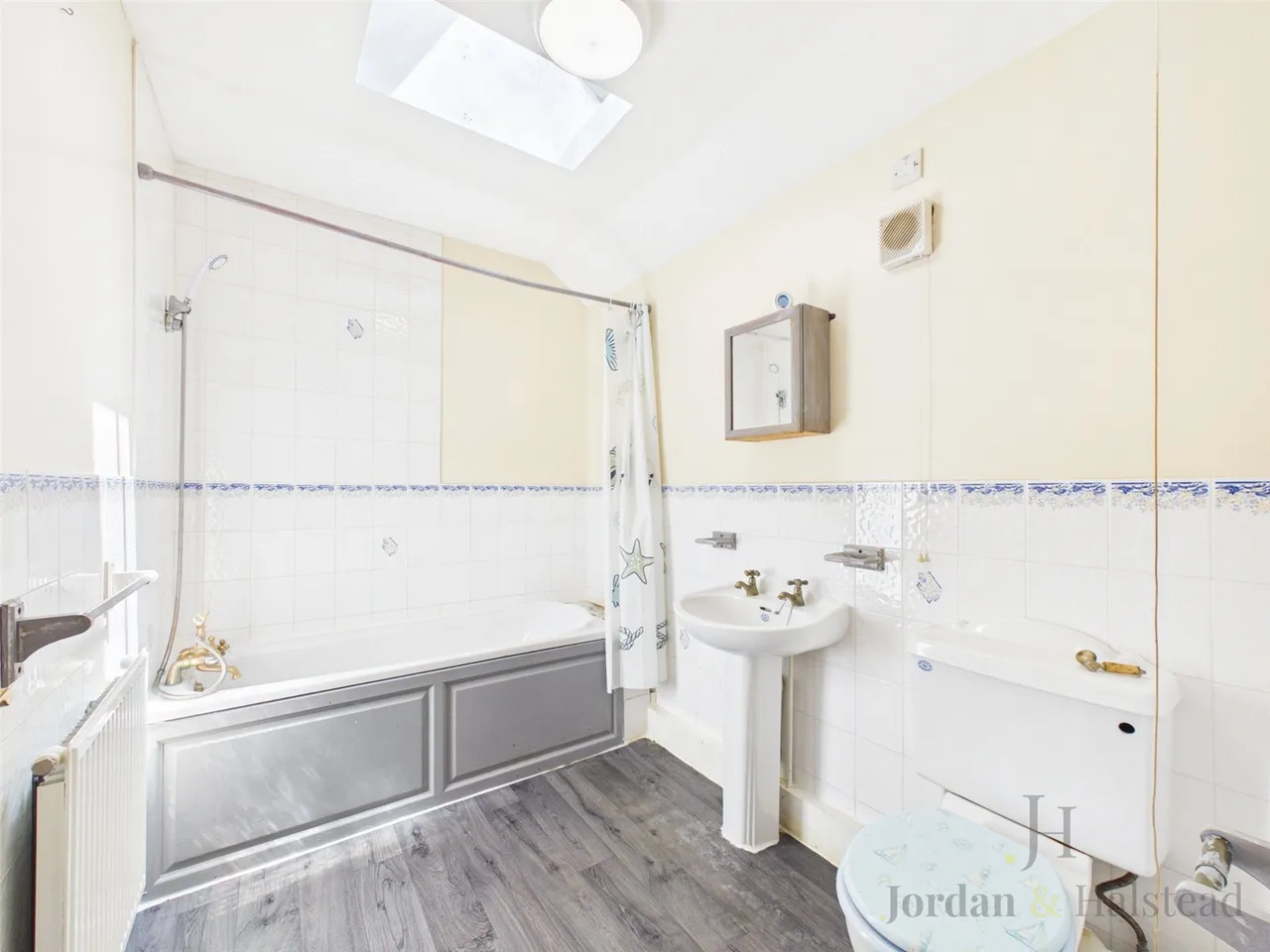Poole Lane, Thornton-le-Moors, Chester, Cheshire, CH2 4JF, photo 7