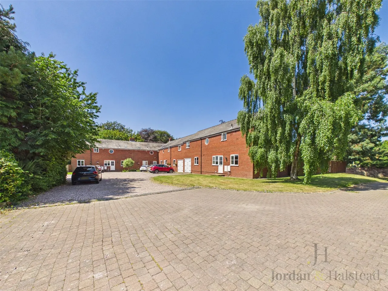 Poole Lane, Thornton-le-Moors, Chester, Cheshire, CH2 4JF, photo 11