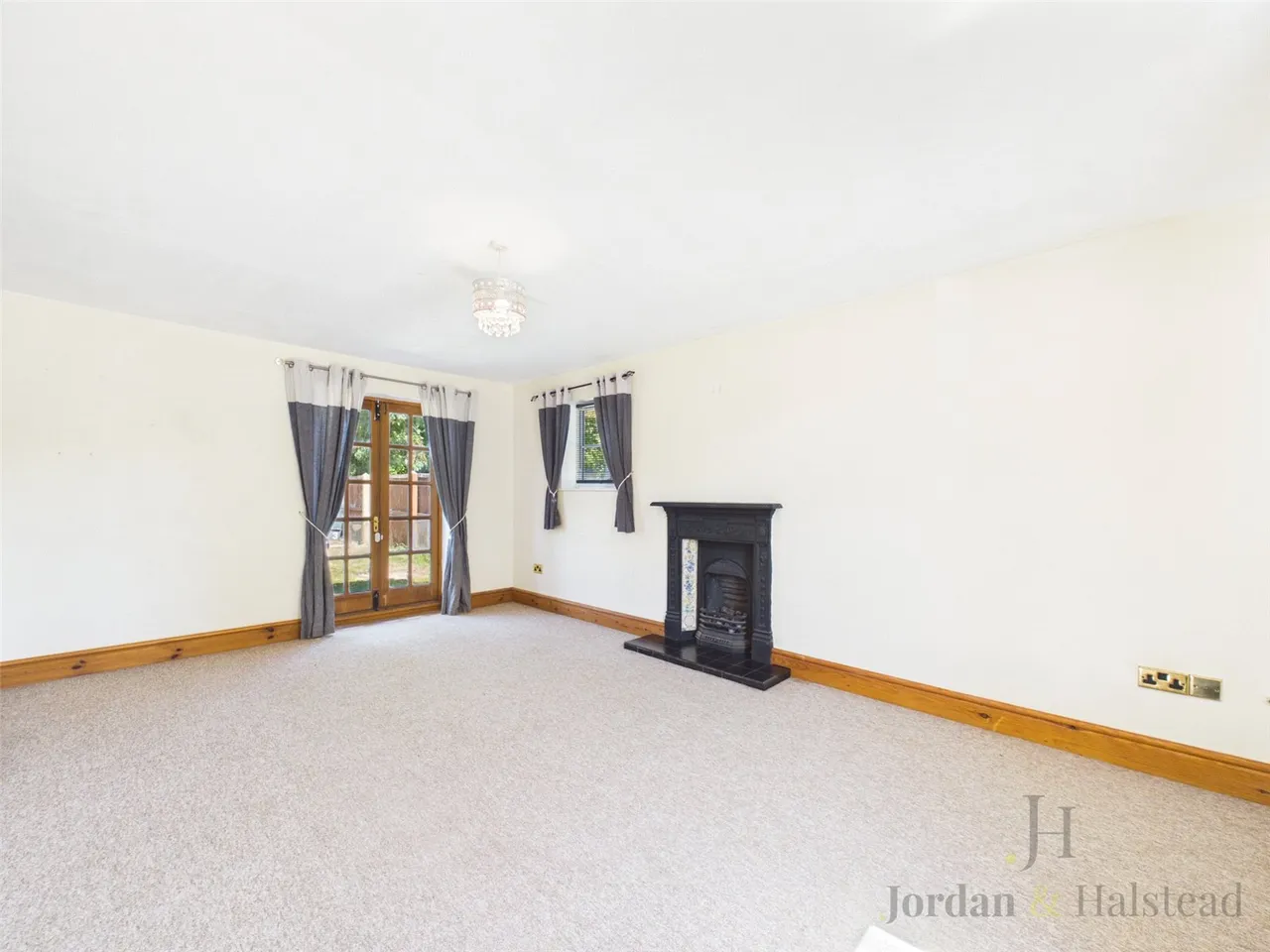 Poole Lane, Thornton-le-Moors, Chester, Cheshire, CH2 4JF, photo 4