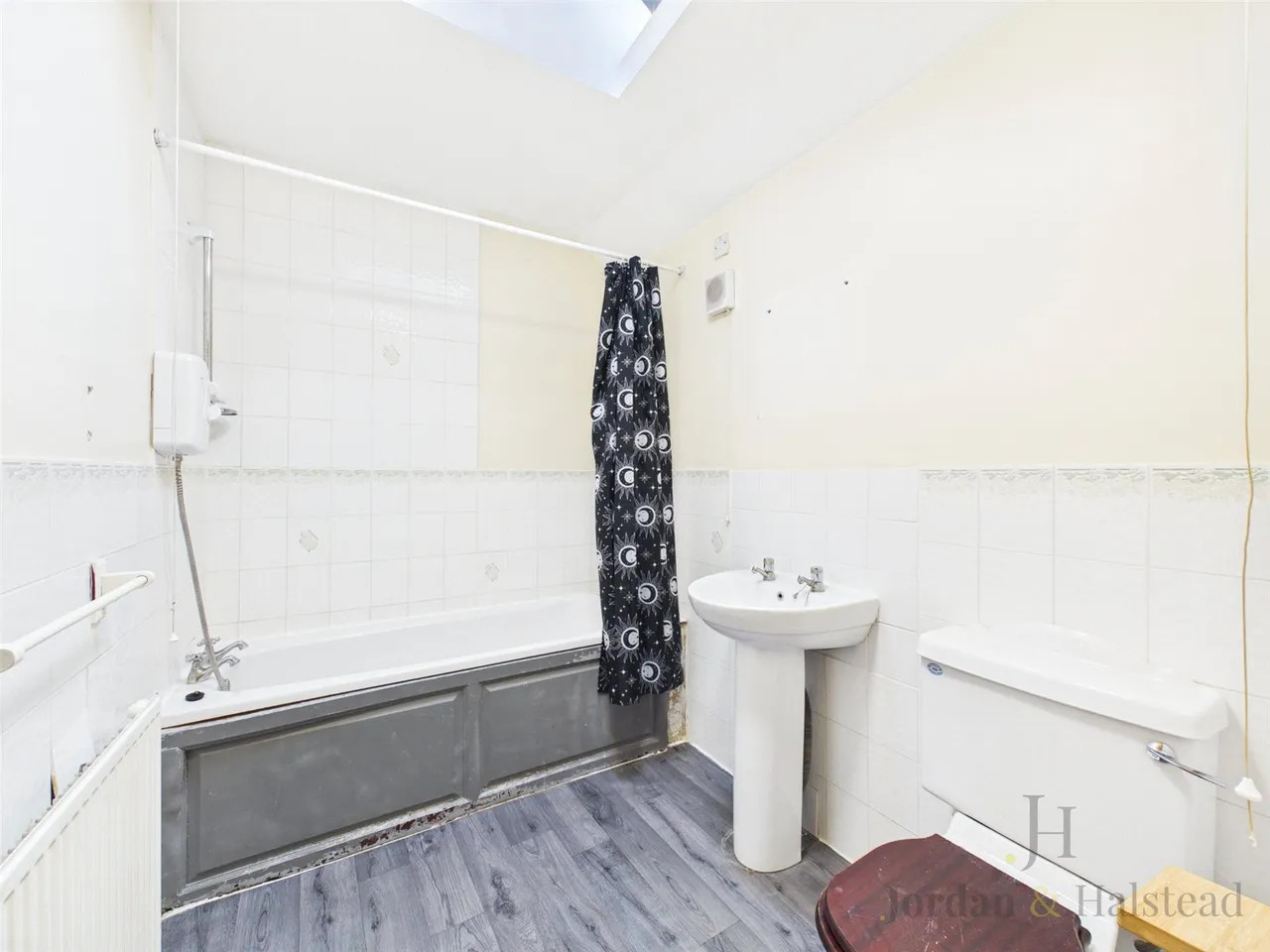 Poole Lane, Thornton-le-Moors, Chester, Cheshire, CH2 4JF, photo 16