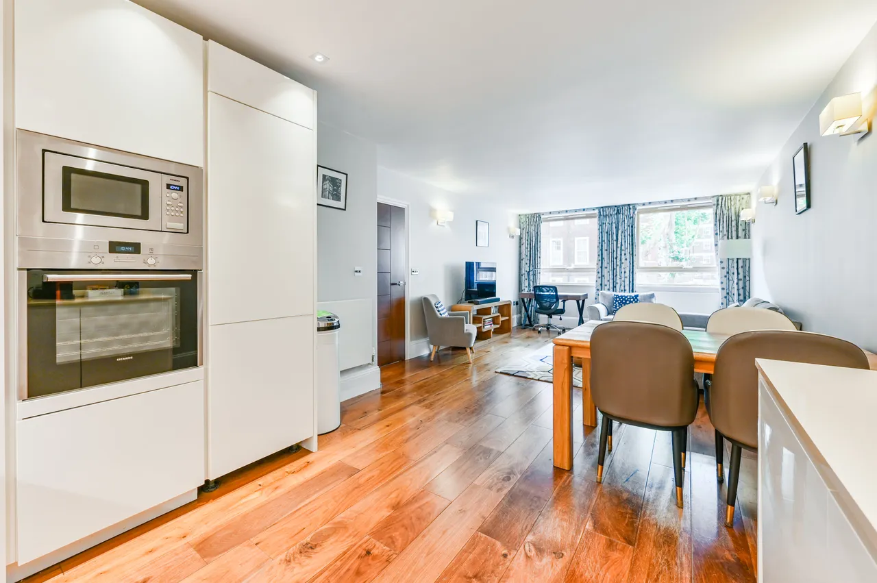 Flat 4, 2 Tavistock Place, London, photo 9