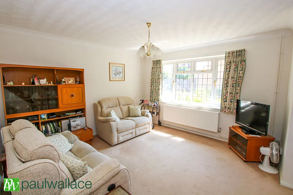 Grovedale Close, Cheshunt, EN7, photo 2