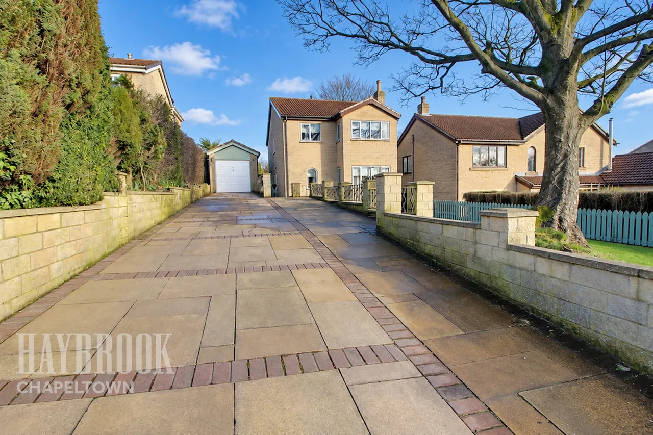 4 bed house for sale, Admirals Crest, Scholes
