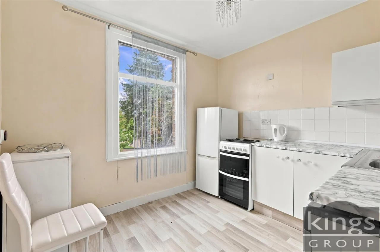 Rotherfield Road, Enfield, photo 11
