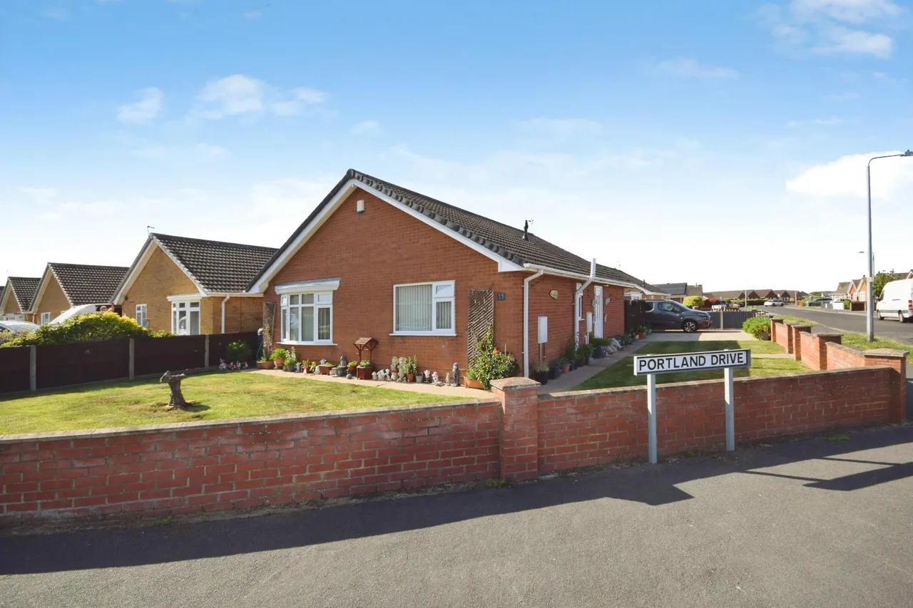 3 bed house for sale, Beacon Park Drive, Skegness, PE25