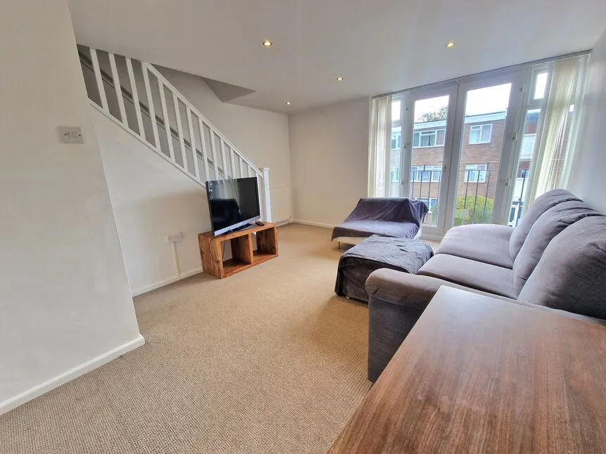 Alpine Court, Kenilworth, Warwickshire, CV8, photo 7