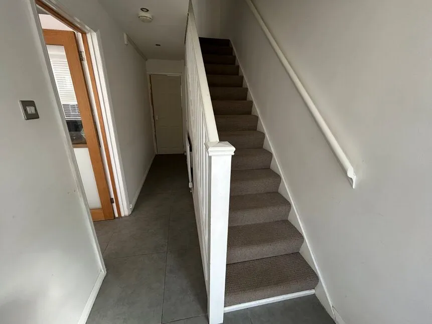 Alpine Court, Kenilworth, Warwickshire, CV8, photo 10