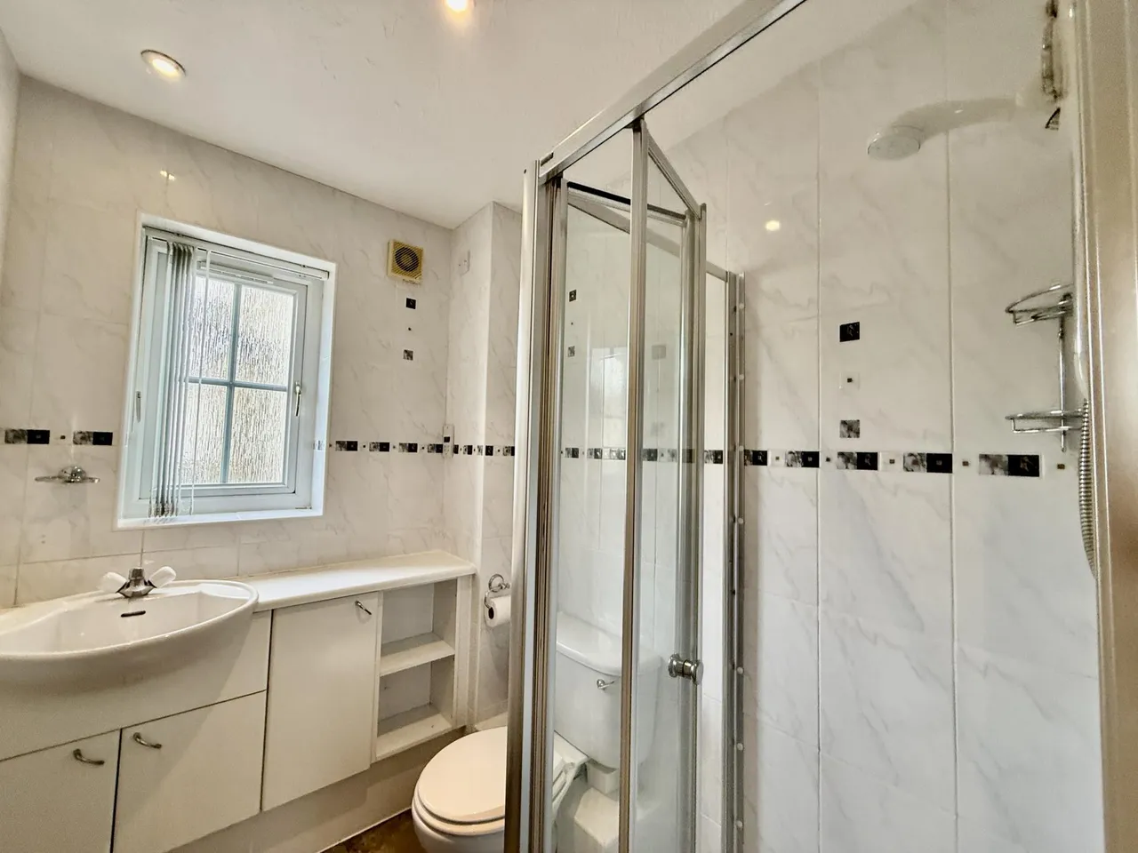 Tremlett Grove, Newton Abbot, TQ12, photo 13