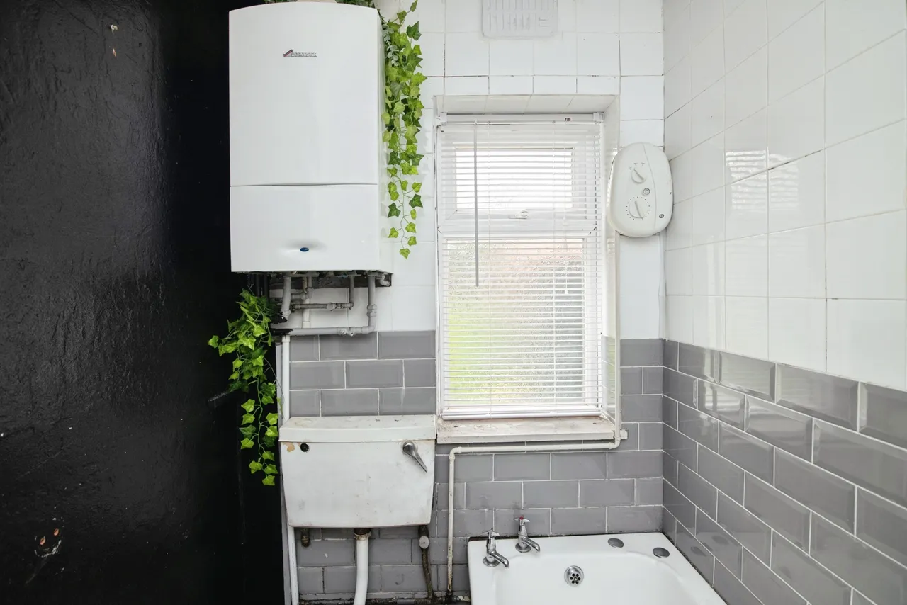 Kingsland Road, Birmingham, B44, photo 13