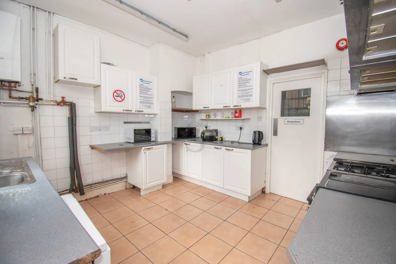 Leicester Road, Loughborough, LE11, photo 5