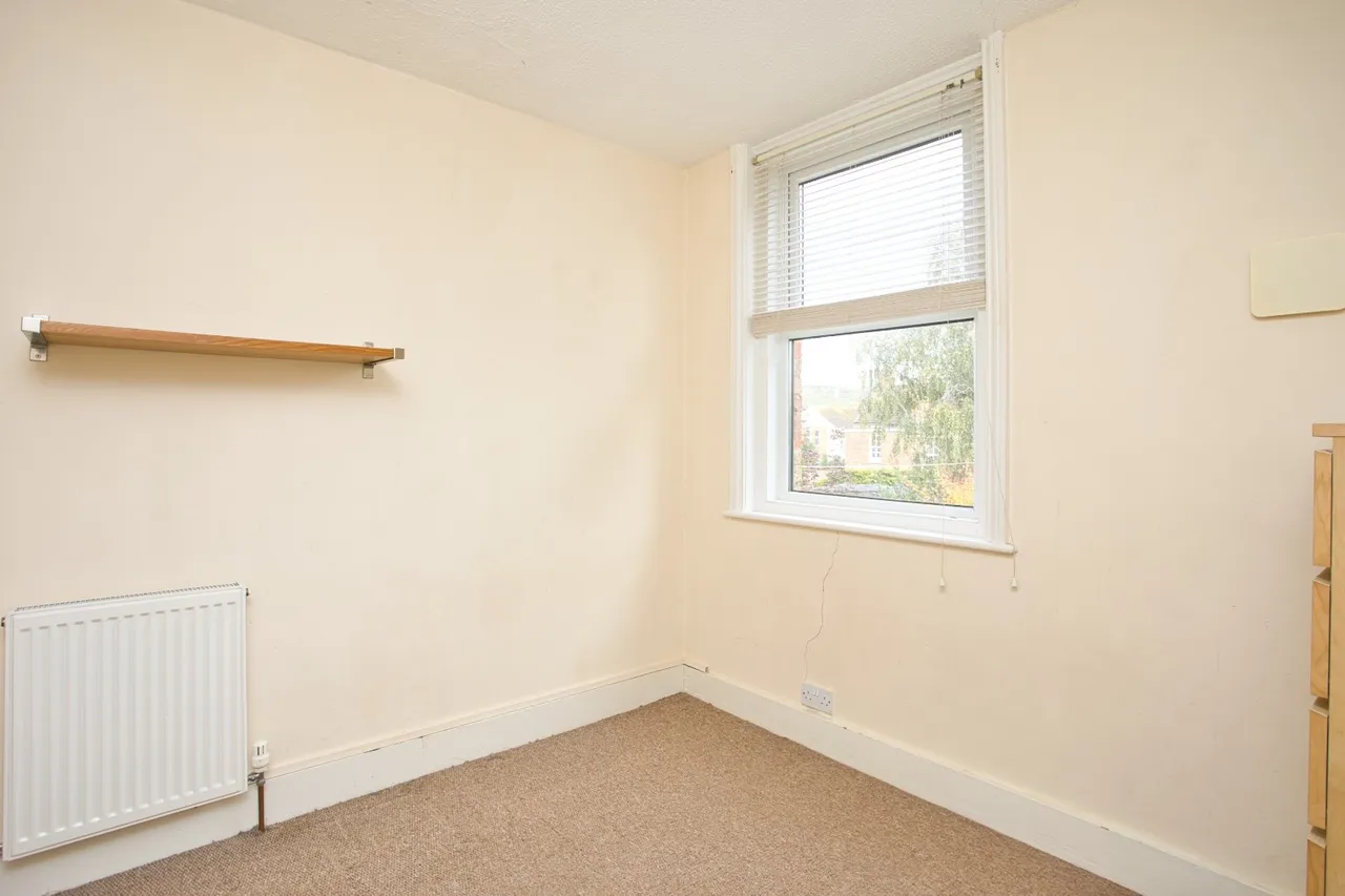 Morehall Avenue, Cheriton, CT19, photo 11