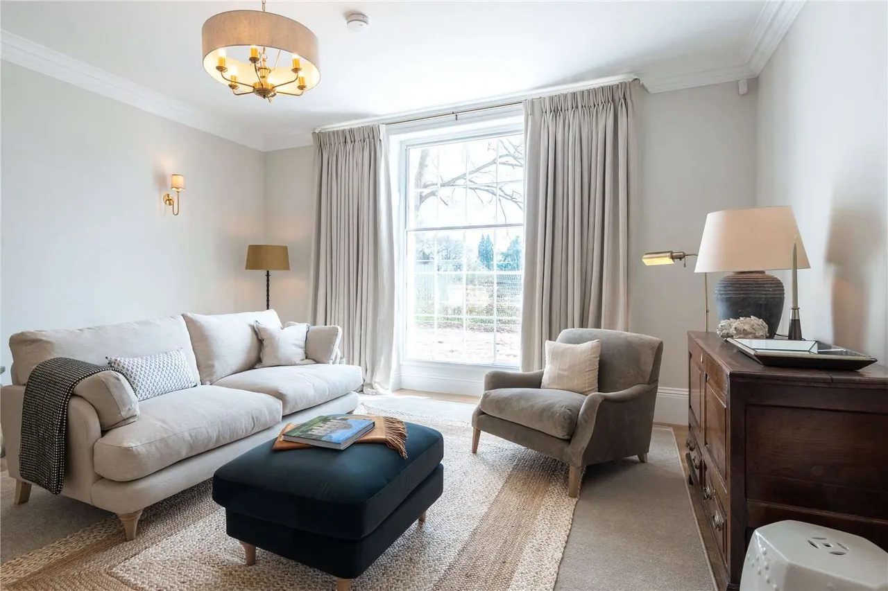 Arden Lawn, Henley-in-Arden, Warwickshire, B95 6AB, photo 11
