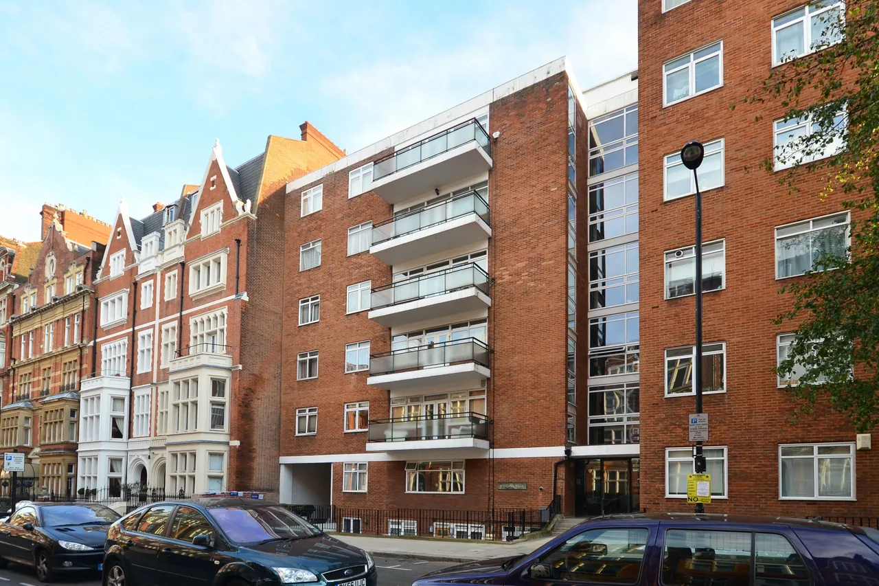 London, W2, photo 14