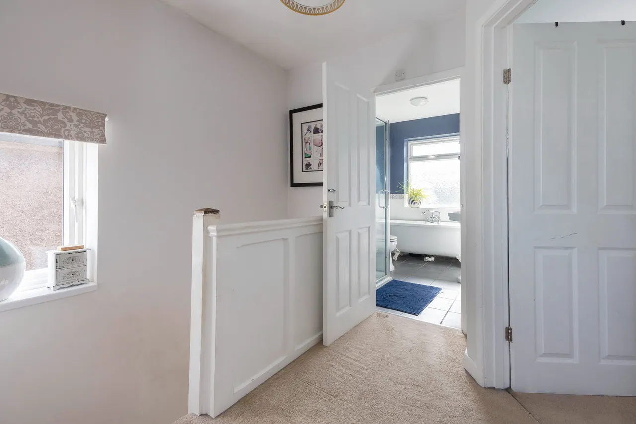 Priors Road, Cheltenham, GL52, photo 16