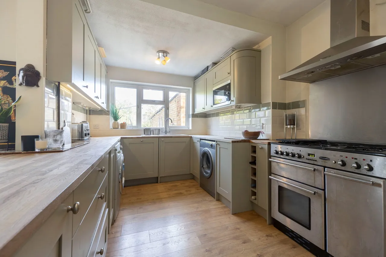 Priors Road, Cheltenham, GL52, photo 5