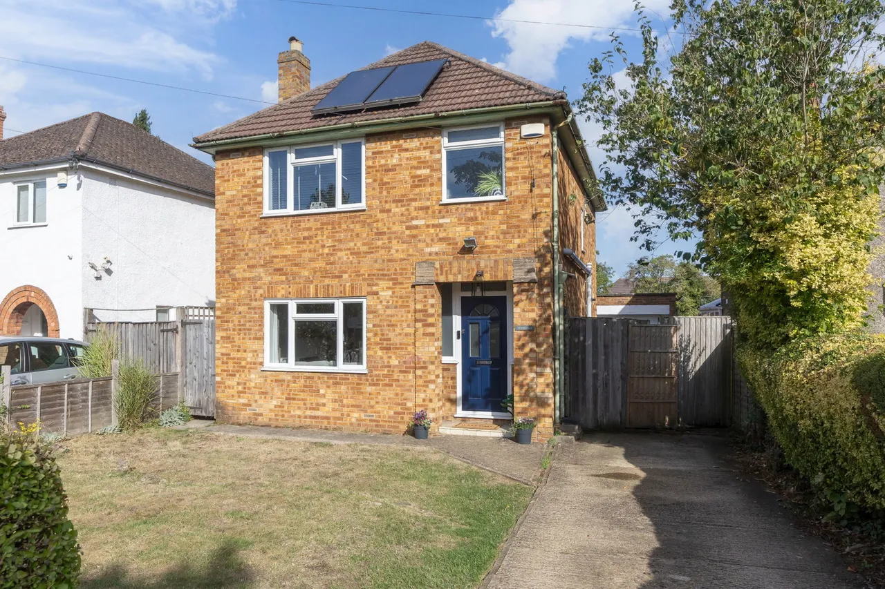 3 bed house for sale, Priors Road, Cheltenham, GL52
