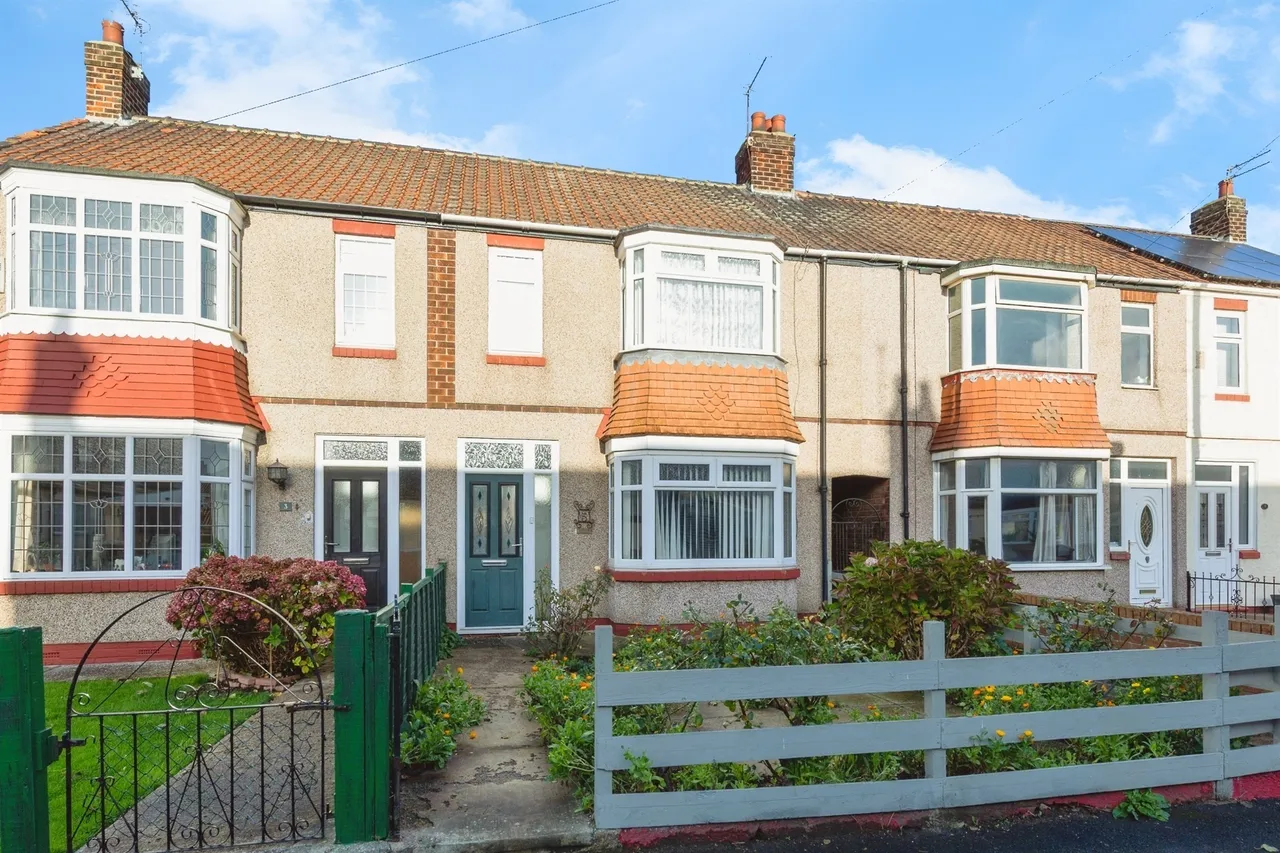 3 bed house for sale — St. Margarets Grove, Hartlepool
