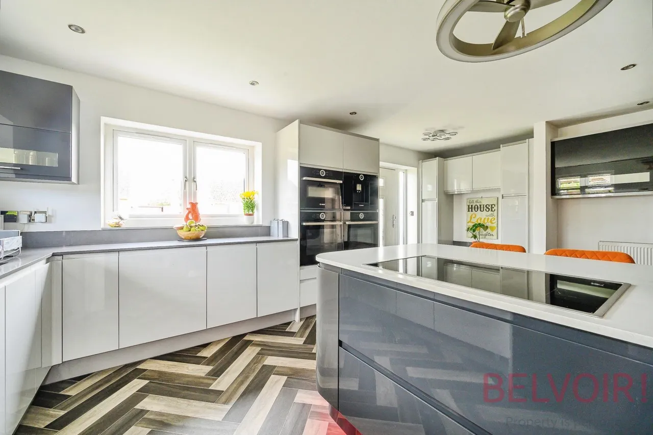 Thornleigh Avenue, Wakefield, WF2, photo 5