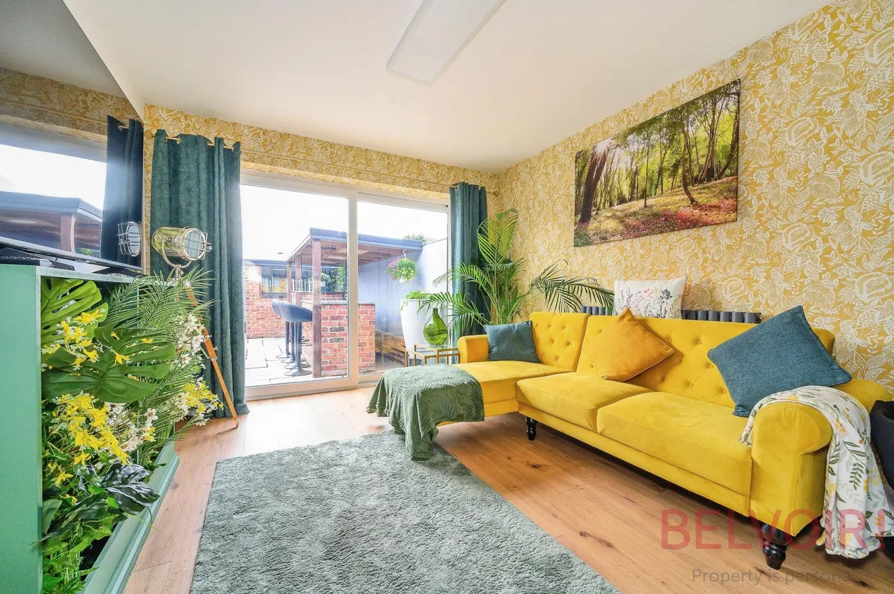 Thornleigh Avenue, Wakefield, WF2, photo 12