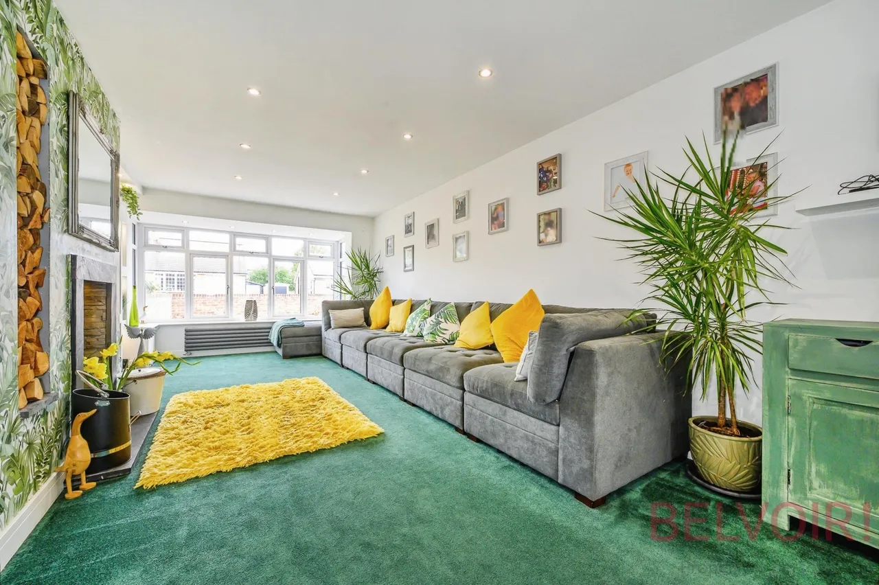 Thornleigh Avenue, Wakefield, WF2, photo 10