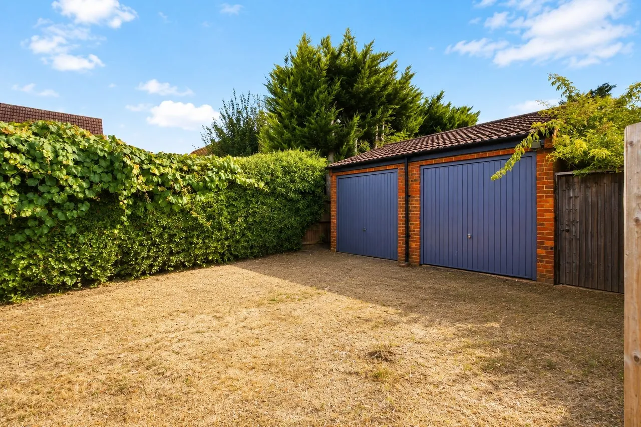 Hawfield Gardens, St. Albans, AL2, photo 10