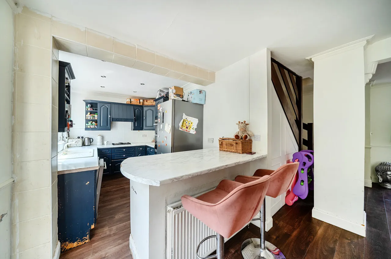Martens Avenue, Bexleyheath, DA7, photo 13