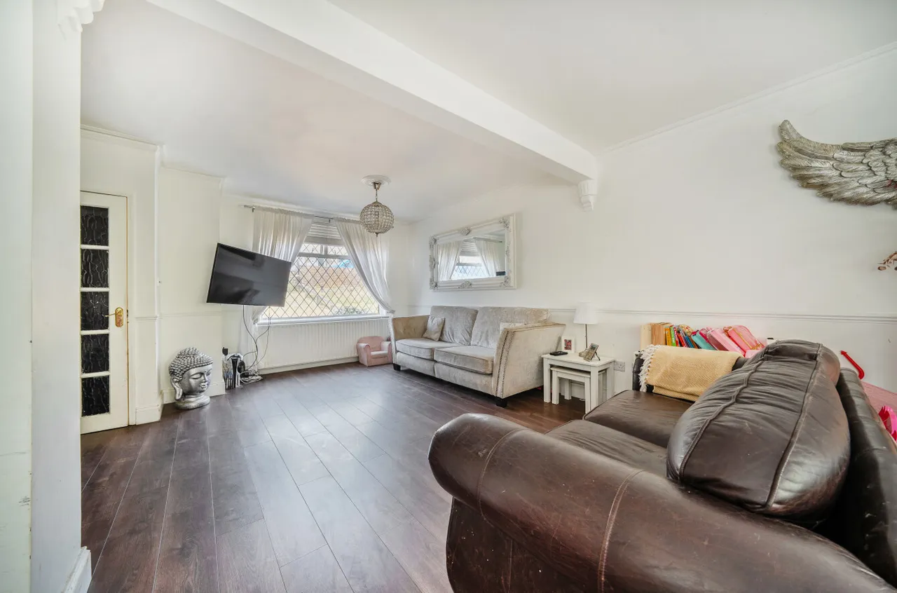 Martens Avenue, Bexleyheath, DA7, photo 16