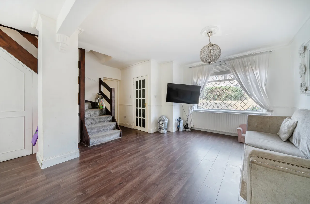 Martens Avenue, Bexleyheath, DA7, photo 17