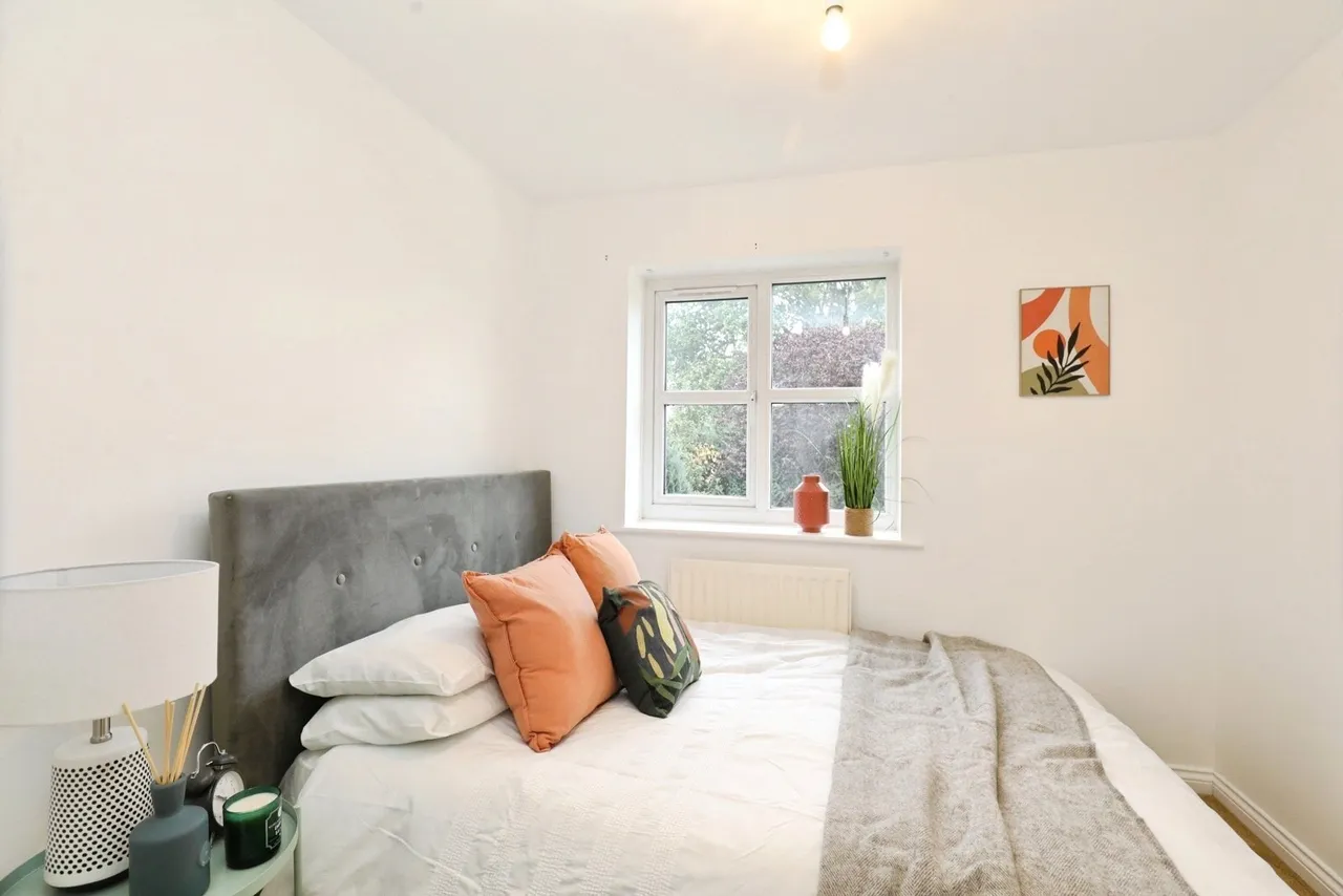 Blackthorn Close, Wistaston, Crewe, Cheshire, CW2, photo 24